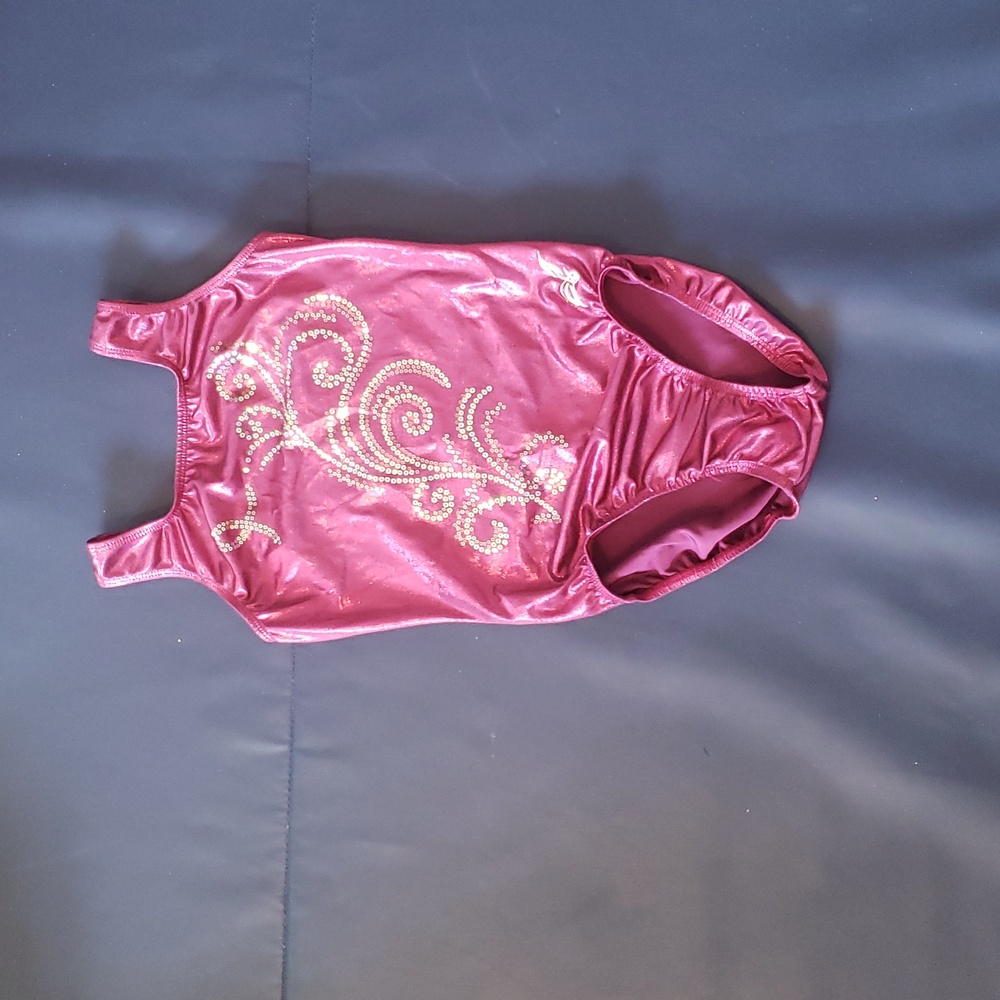 Used gk gymnastics leo adult m